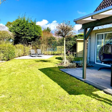 Maralong Holiday home